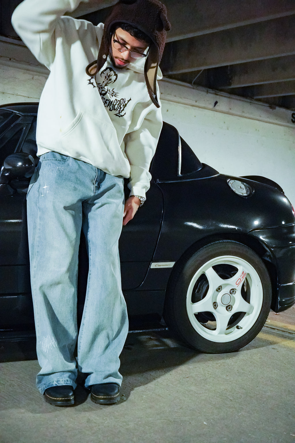 White extrasensory hoodie