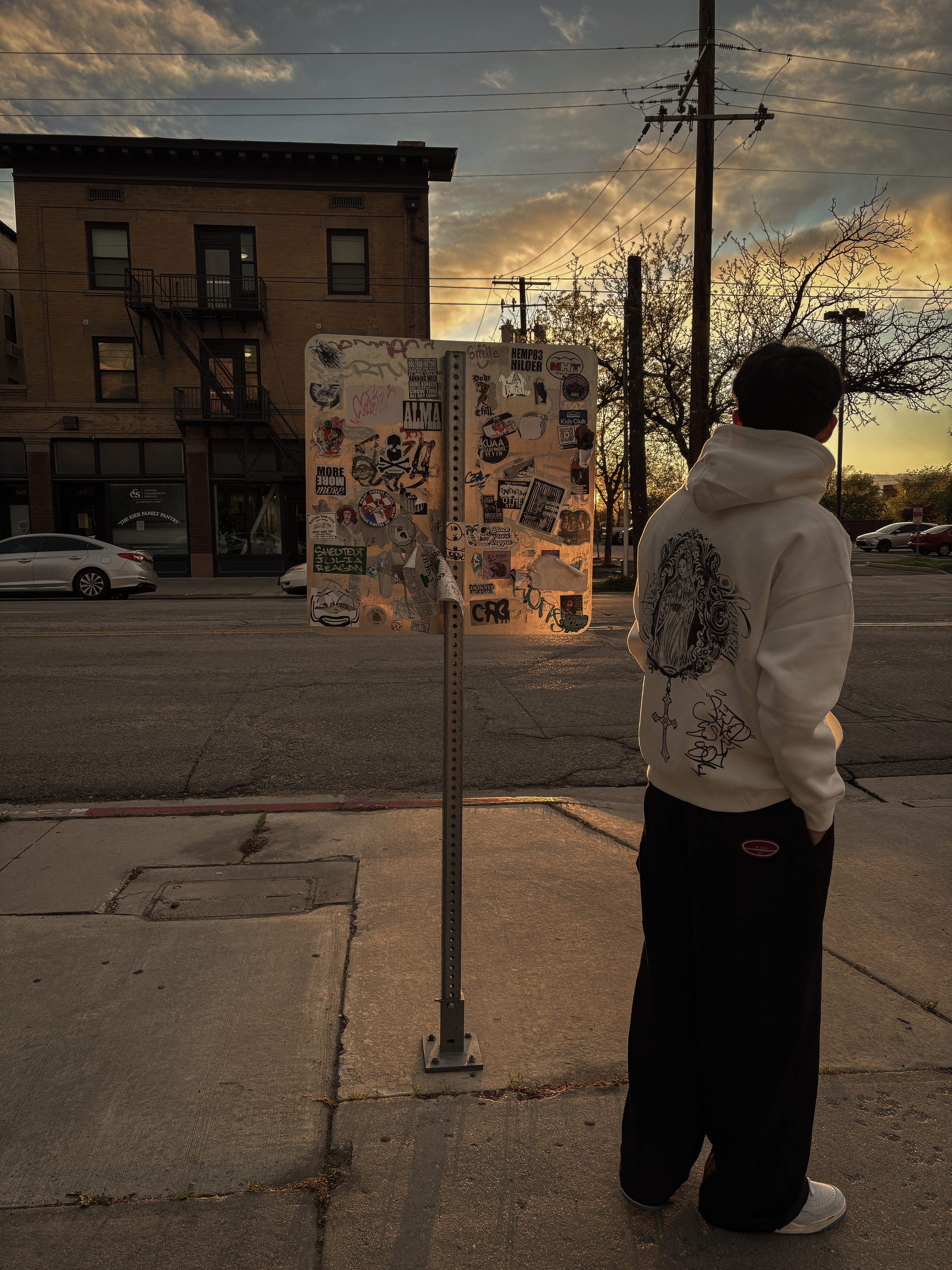 White extrasensory hoodie